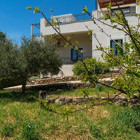 Villa Avra - Apartment Hydra Asgourou